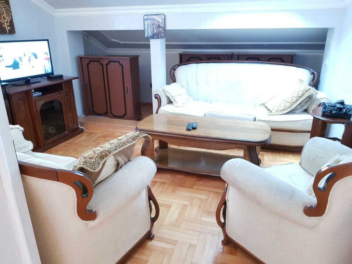 Emi Apartment Budva Luaran gambar
