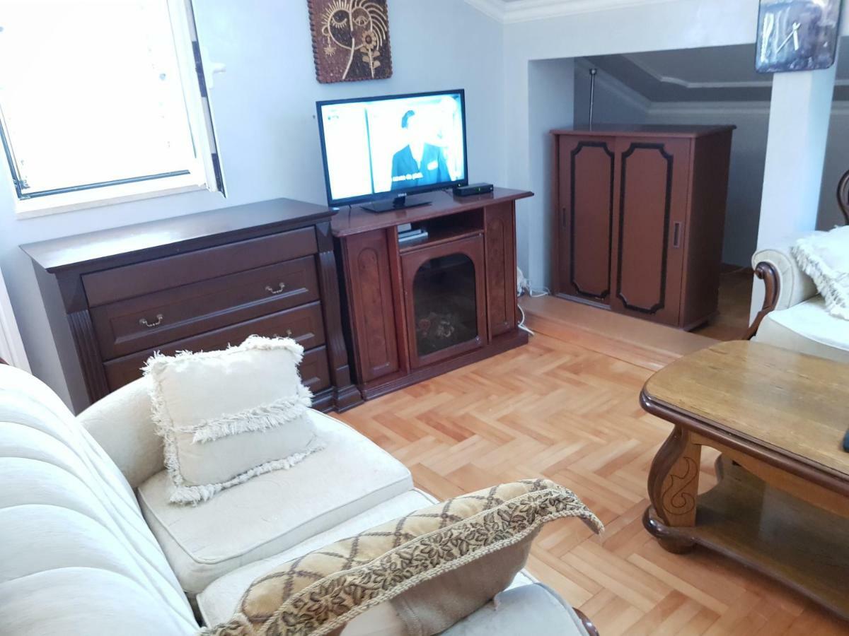 Emi Apartment Budva Luaran gambar